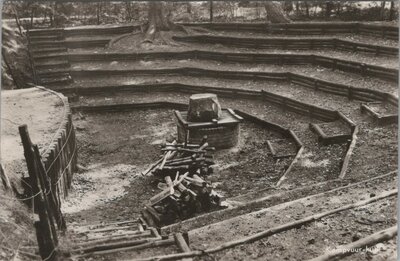 OLDEBROEK - Vacantie-oord Beltgraven. Kampvuur kuil