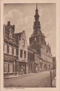 ZIERIKZEE - Stadhuis