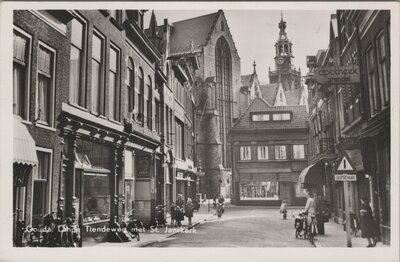 GOUDA - Lange Tiendeweg met St. Janskerk