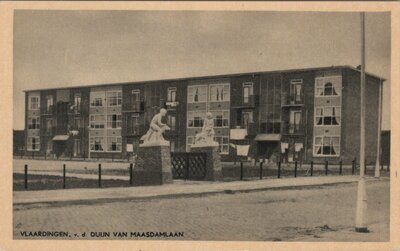 VLAARDINGEN - v. d. Duijn van Maasdamlaan