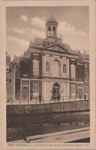 AMSTERDAM - Parochiekerk van de H. Catharina. Singel 427
