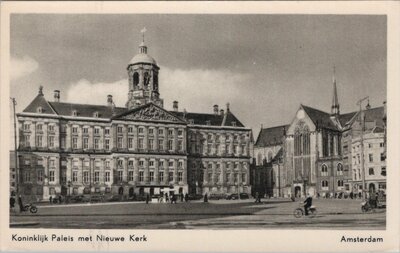 AMSTERDAM - Koninklijk Paleis met Nieuwe Kerk
