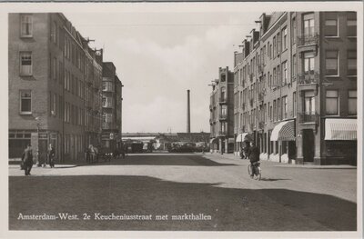 AMSTERDAM-WEST - 2e Keucheniusstraat met Markthallen
