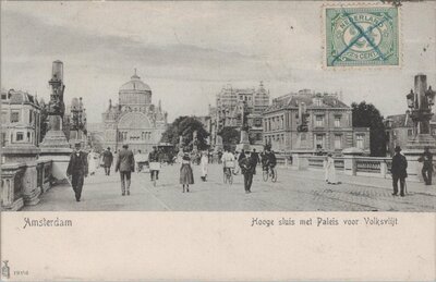 AMSTERDAM - Hooge Sluis met Paleis voor Volksvlijt