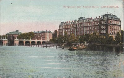 AMSTERDAM - Hoogesluis met Amstel Hotel