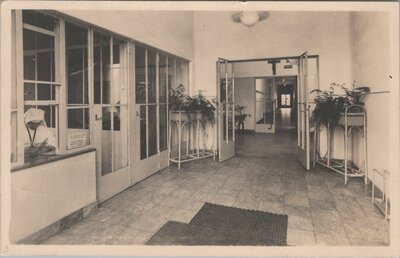 SNEEK - Sint Antonius Ziekenhuis. Hal