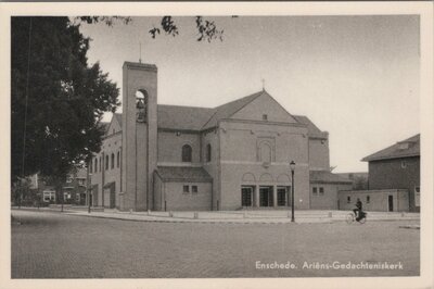 ENSCHEDE - Ariëns-Gedachteniskerk