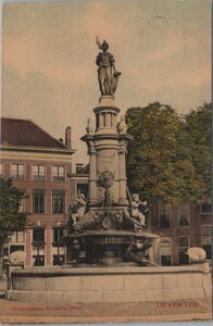 DEVENTER - Wilhelmina Fontein Brink