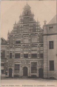 DEVENTER - Politiebureau ('t Landshuis.)