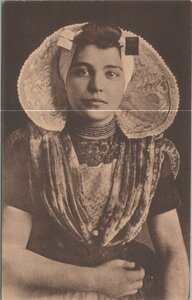 ZUID-BEVELAND - Boerin