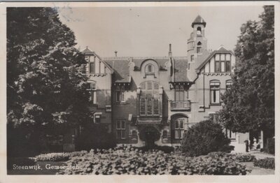 STEENWIJK - Gemeentehuis