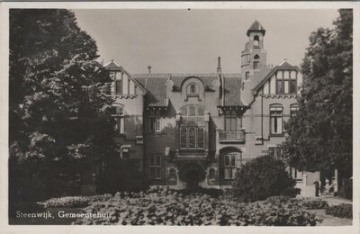 STEENWIJK - Gemeentehuis