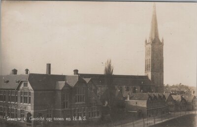 STEENWIJK - Gezicht op toren en H. B. S.
