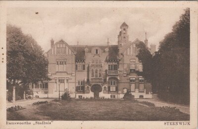 STEENWIJK - Ramswoerthe Stadhuis