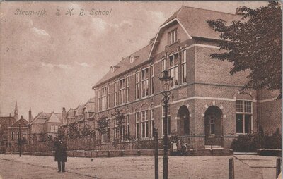 STEENWIJK - R. H. B. School