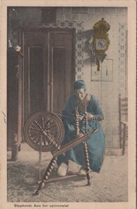STAPHORST - Aan het Spinnewiel