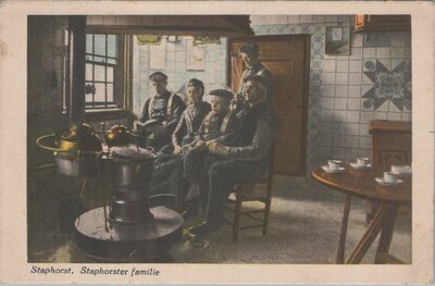 STAPHORST - Staphorster familie
