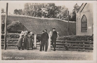 STAPHORST - Kerkgang