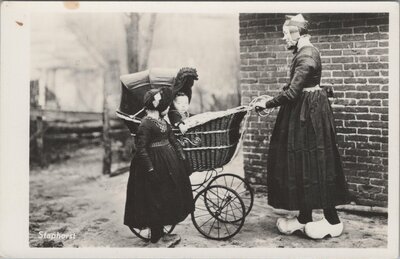 STAPHORST - Klederdracht