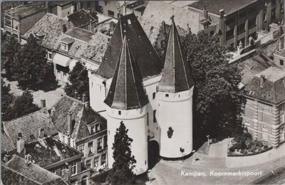 KAMPEN - Koornmarktspoort