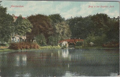 AMSTERDAM - Brug in het Sarphati - Park