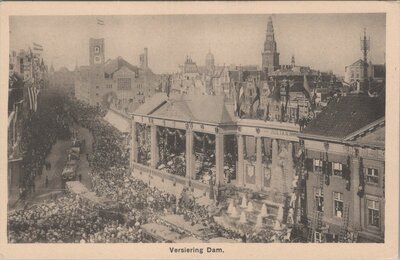 AMSTERDAM - Versiering Dam