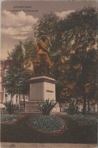 AMSTERDAM - Standbeeld Rembrandt