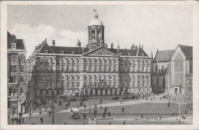 AMSTERDAM - Dam met Koninklijk Paleis