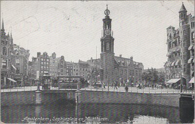 AMSTERDAM - Sophiaplein en Munttoren