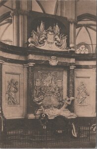 AMSTERDAM - Nieuwe Kerk. Het Praalgraf van Admiraal Mich Adriaensz de Ruyter