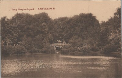 AMSTERDAM - Brug Sarphatiepark
