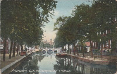 AMSTERDAM - O. Z. Voorburgwal b/h Stadhuis