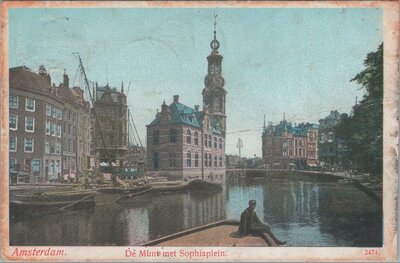 AMSTERDAM - De Munt met Sophiaplein