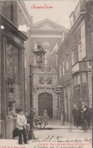 AMSTERDAM - Ingang Burgerweeshuis (Kalverstr.)