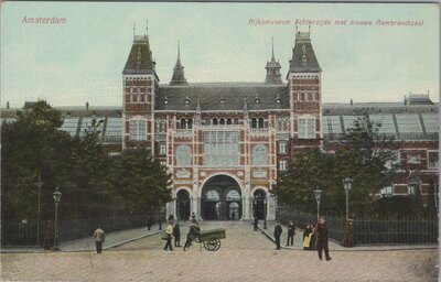 AMSTERDAM - Rijksmuseum Achterzijde met nieuwe Rembrandtzaal