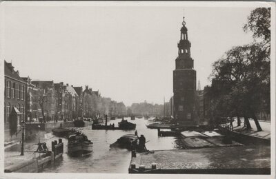 AMSTERDAM - Oude Schans met Montelbaanstoren