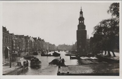 AMSTERDAM - Oude Schans met Montelbaanstoren