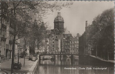 AMSTERDAM - Oude Zijds Voorburgwal