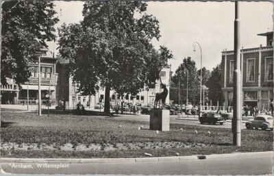 ARNHEM - Willemsplein