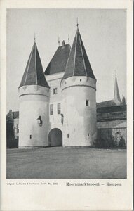 KAMPEN - Koornmarktspoort