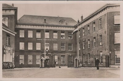 KAMPEN - Generaal J. B. van Heutzkazerne