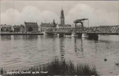 KAMPEN - Gezicht op de IJssel