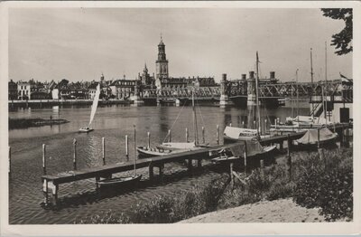 KAMPEN - Gezicht op de IJssel