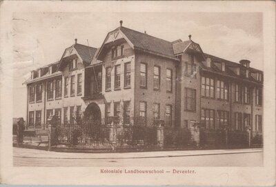 DEVENTER - Koloniale Landbouwschool