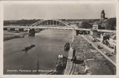DEVENTER - Panorama met Wilhelminabrug