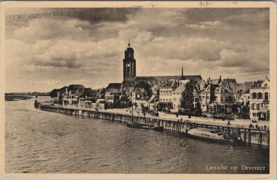 DEVENTER - Gezicht op Deventer