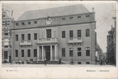 DEVENTER - Stadhuis