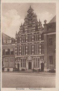 DEVENTER - Politiebureau