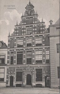 DEVENTER - Politiebureau