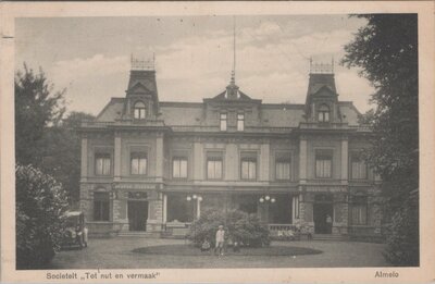 ALMELO - Societeit Tot nut en vermaak